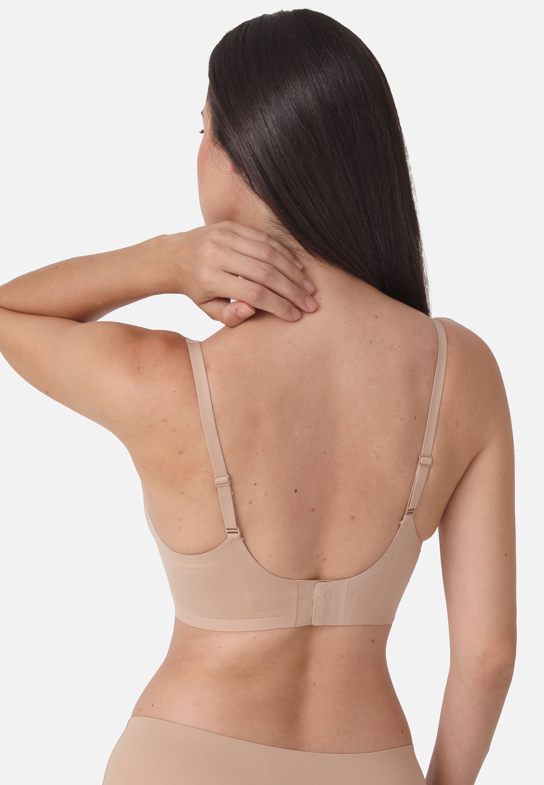 Dieser nahtlose, vorgeformte Soft-BH bietet dir ein unvergleichlich angenehmes Tragegefühl. Die weiche Microfaser schmiegt sich sanft an deine Haut, Bonded Micro 18392 Rückseite