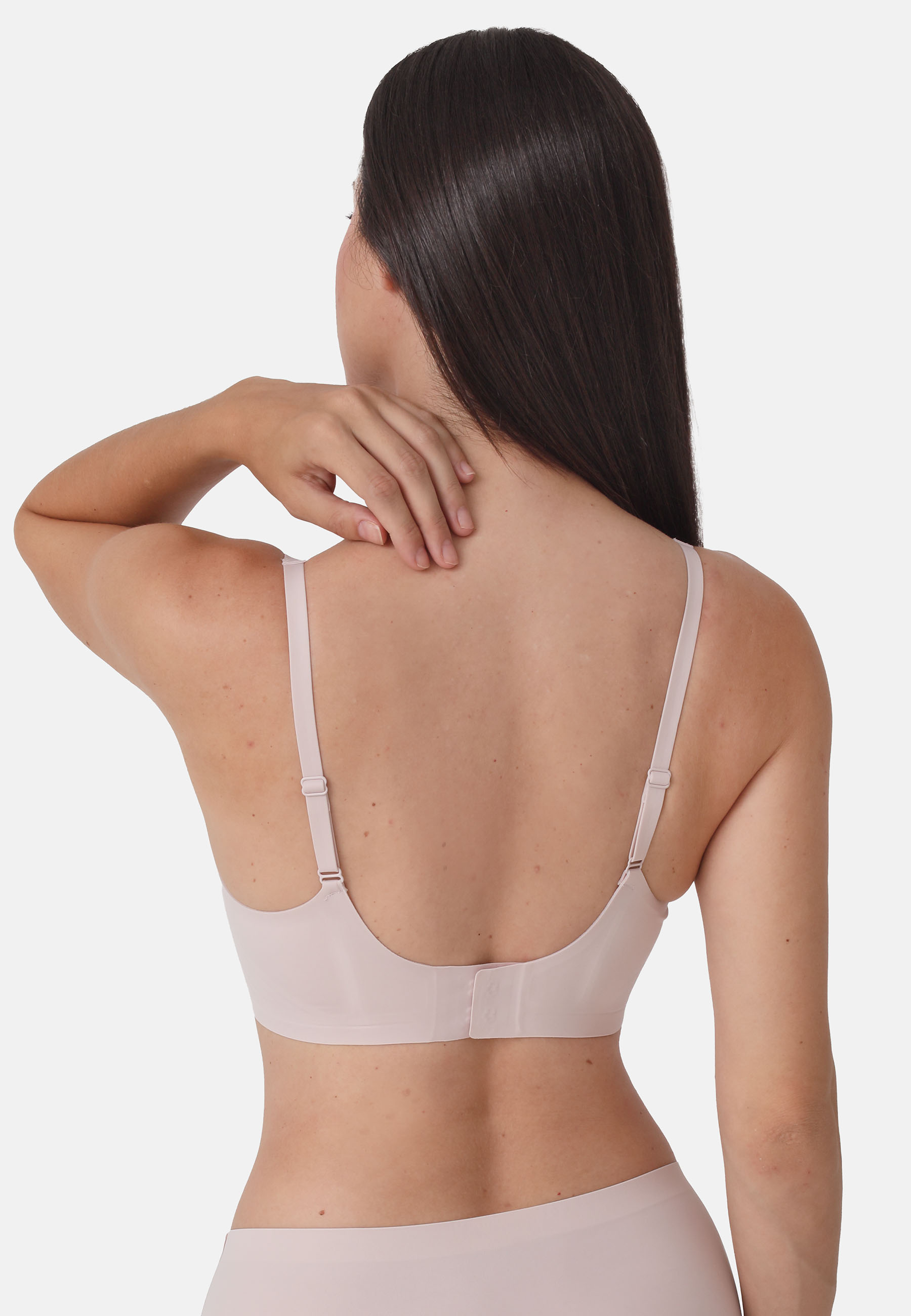 18392209_back_cropped Dieser nahtlose, vorgeformte Soft-BH bietet dir ein unvergleichlich angenehmes Tragegefühl. Die weiche Microfaser schmiegt sich sanft an deine Haut, Bonded Micro 18392 Rückseite