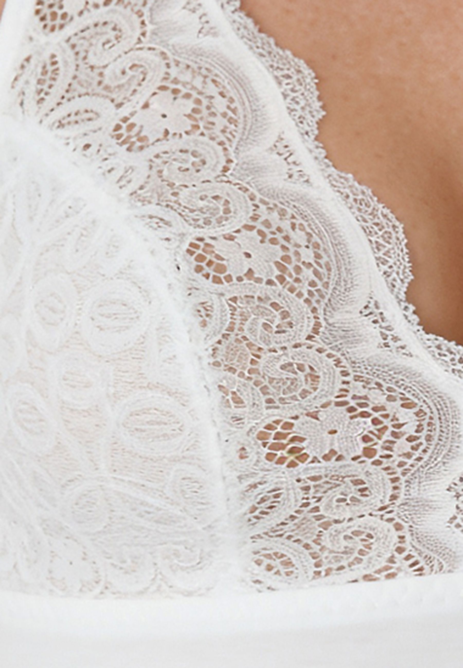 Top Natural Experience 38394 Detail 1