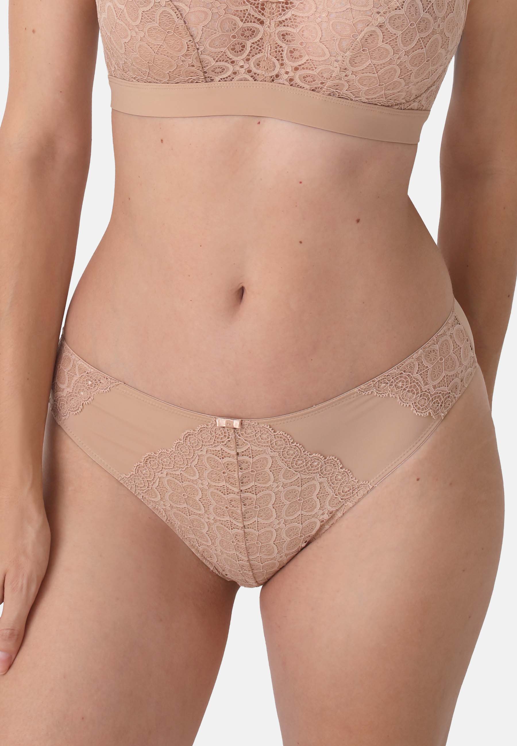 45448S31400036 - sand