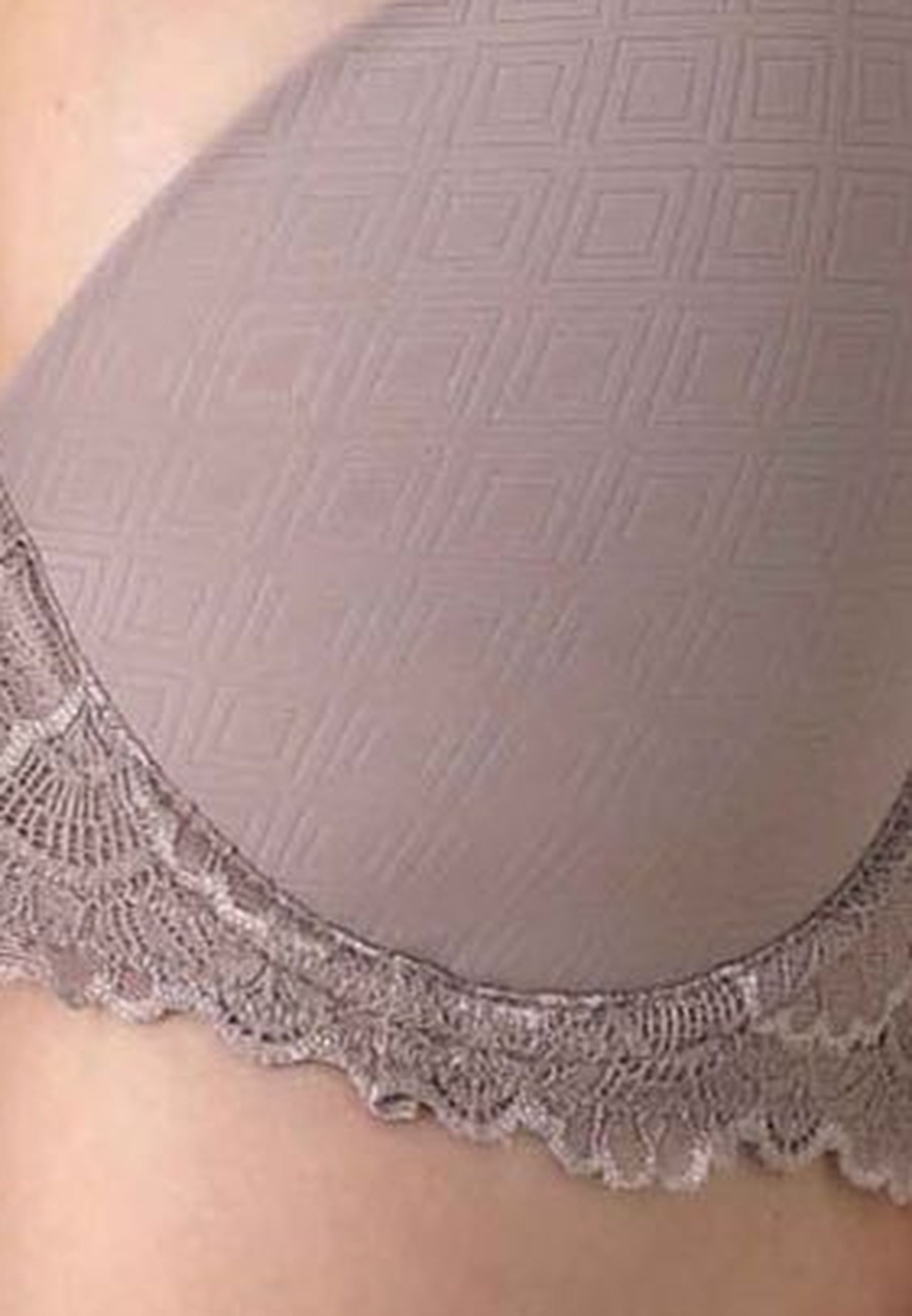 Schalen-BH Rhombus Jacquard 28396 Detail 1