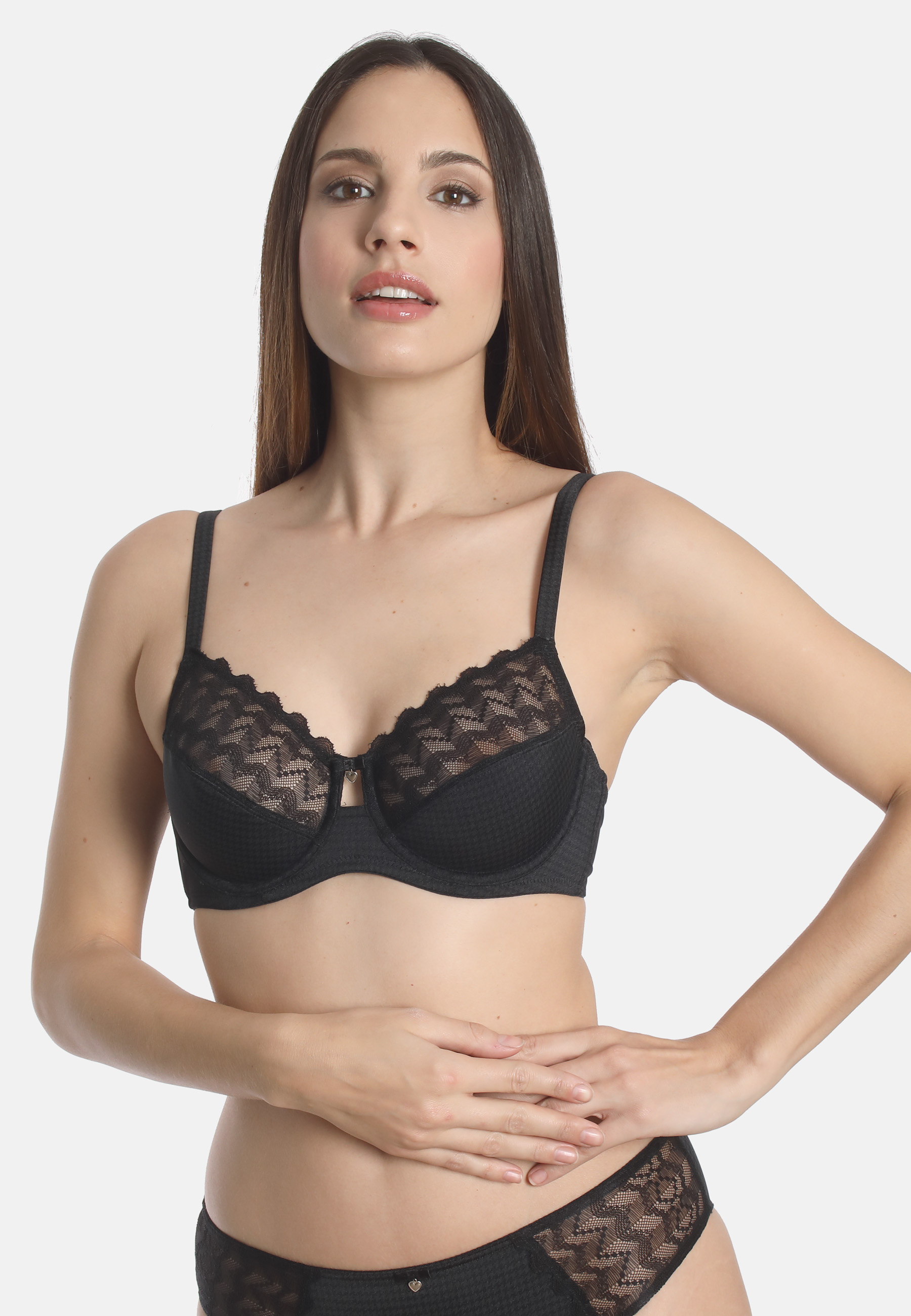 24350500_front_cropped Bügel-BH BEAUTIFUL CLASSIC 24350 Vorderseite