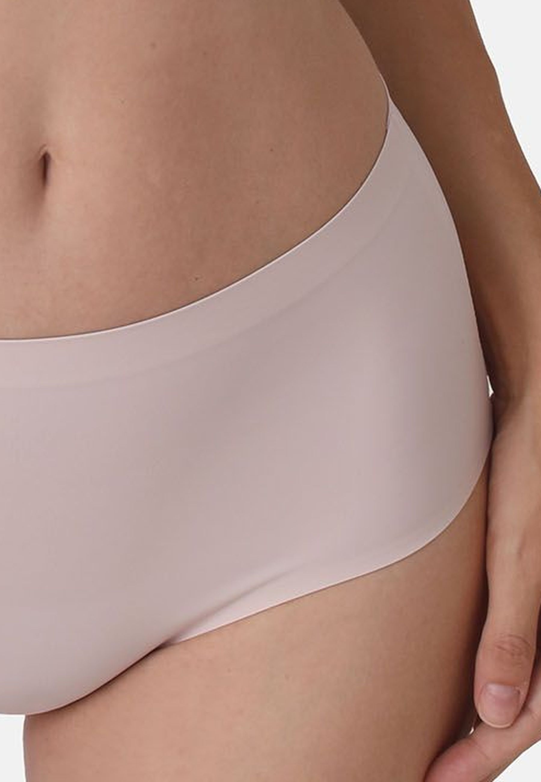 Fühl dich rundum wohl mit diesem Slip! Die extra hohe Taillenhöhe bietet dir optimalen Sitz und angenehmen Komfort. Bonded Micro 48393 Detail 1