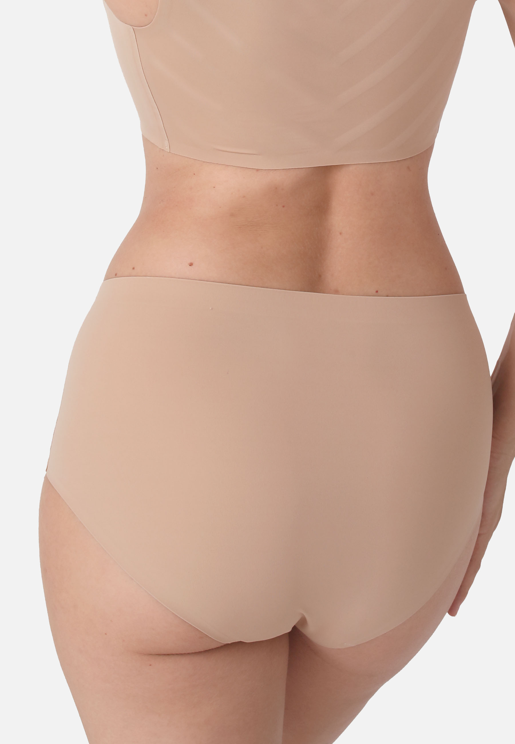 Fühl dich rundum wohl mit diesem Slip! Die extra hohe Taillenhöhe bietet dir optimalen Sitz und angenehmen Komfort. Bonded Micro 48393 Rückseite